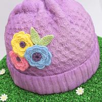 Knitted effect wooly hat cake 