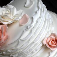 Tender wedding cake