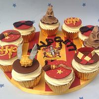 Gryffindor cupcakes