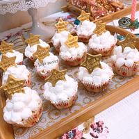twinkle twinkle little star Cake and cupcakes 