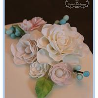 sliver chevron floral cake