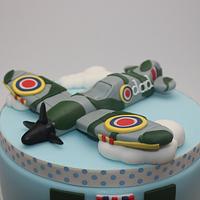 War themed cake