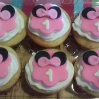 Minnie Mouse Themed Birthday Cake 