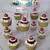 Ice cream sundae birthday cake and cupcakes