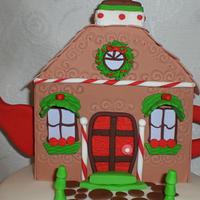 Teapot Christmas Cake