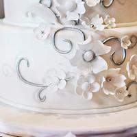 White with touch of silver Wedding cake