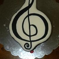 musical treble cleft cake