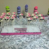 Monster high cake, push up cake, cake pops 