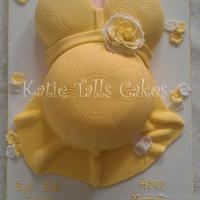 Baby Shower Pregnant Belly Cake