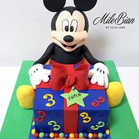 Mickey Mouse 3D cake