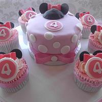 Minnie Mouse Cupcakes and Cake