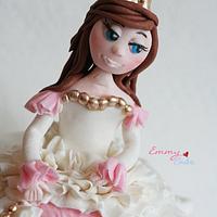 Ruffled princess cake