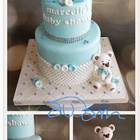 Baby shower cake 