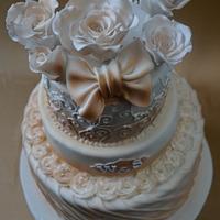 White and copper engagement cake 