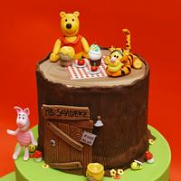 Winnie the Pooh and friends Cake