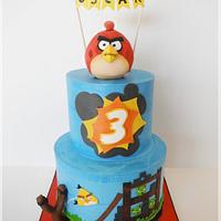 ANGRY BIRD CAKE ANGRY BIRD CAKE