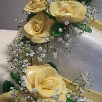 simple wedding cake 