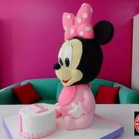 Baby Minnie Mouse 3D Cake