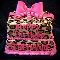Cheetah print cake 