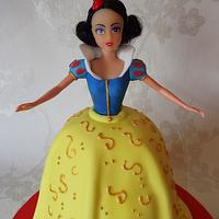 Snow white doll cake
