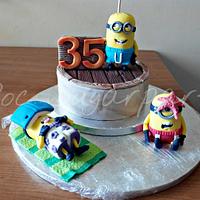 Minions beach birthday cake