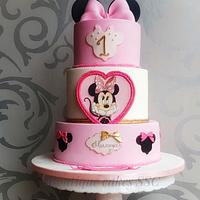 Minnie Mouse cake🎀 Minnie Mouse cake🎀