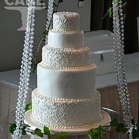 Hilton wedding cake squiggles