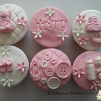New baby cupcakes - baby girl