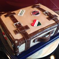 Luggage-Cake
