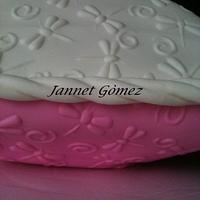 Pillow Cake, Jannet Gòmez Cake Desing