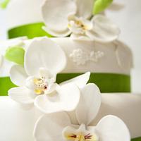 Orchid wedding cake