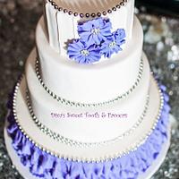 White and Purple wedding cale