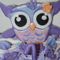 Purple owl cake