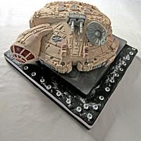 Millenium Falcon Cake