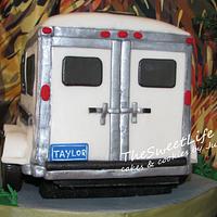 Horse trailer cake