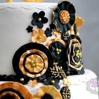 Black & Gold Ruffled Flower Cake