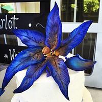 Blue Lily Wedding Cake 