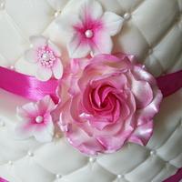 Weddingcake White Pink