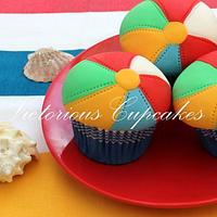 Beach theme cupcakes