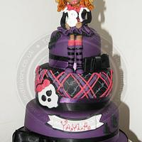 Clawdeen wolf (monsters high) cake