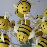 bumble bee cake pops