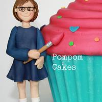 Giant cupcake and rainbow cake