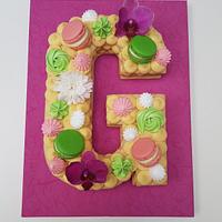 Alphabet cake - letter G