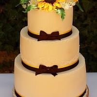 Sunflowers wedding cake
