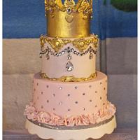 A Royal cake! A Royal cake!