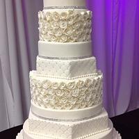 11 tier rosette wedding cake.