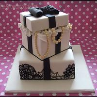 gift box with pearls and lace
