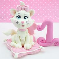Marie from Aristocats cake topper