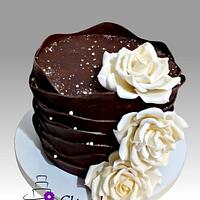 Elegant chocolate cake