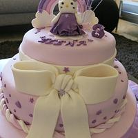 Hello Kitty cake.